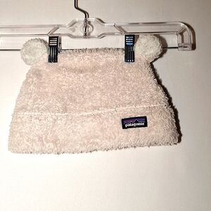 Patagonia Furry Friends Hat  pink 2t-5t